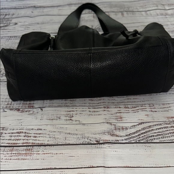 Vince Camuto Handbag Corah‎ Tote - Picture 6 of 12